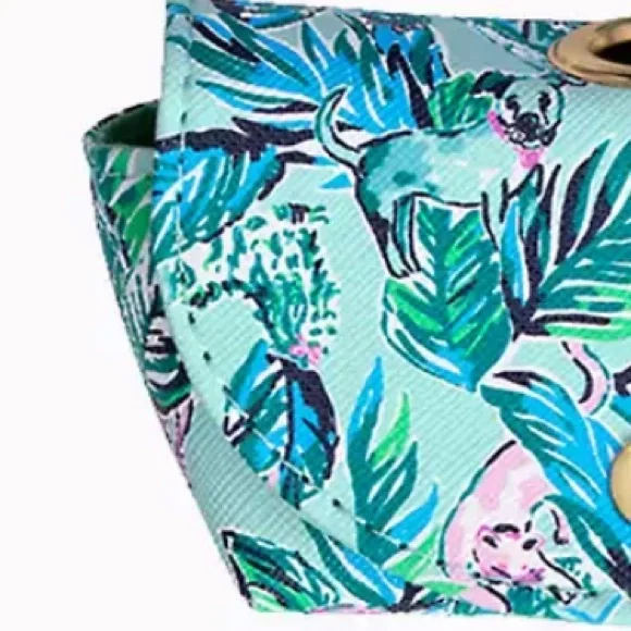 Lilly Pulitzer Dog Pouch Seasalt Blue Barking Up The Palm Tree Printed Poop Bag - Picture 2 of 3
